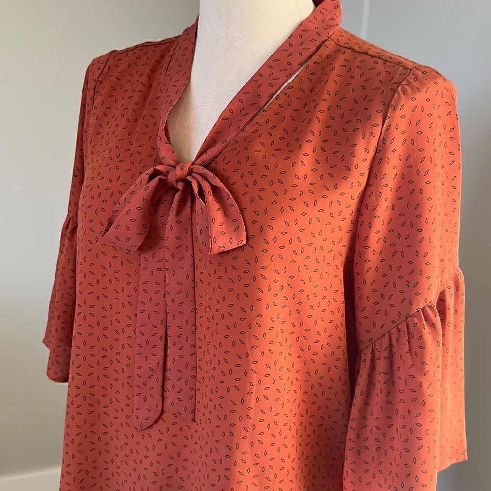 Urban Romantics Blouse-NWOT 